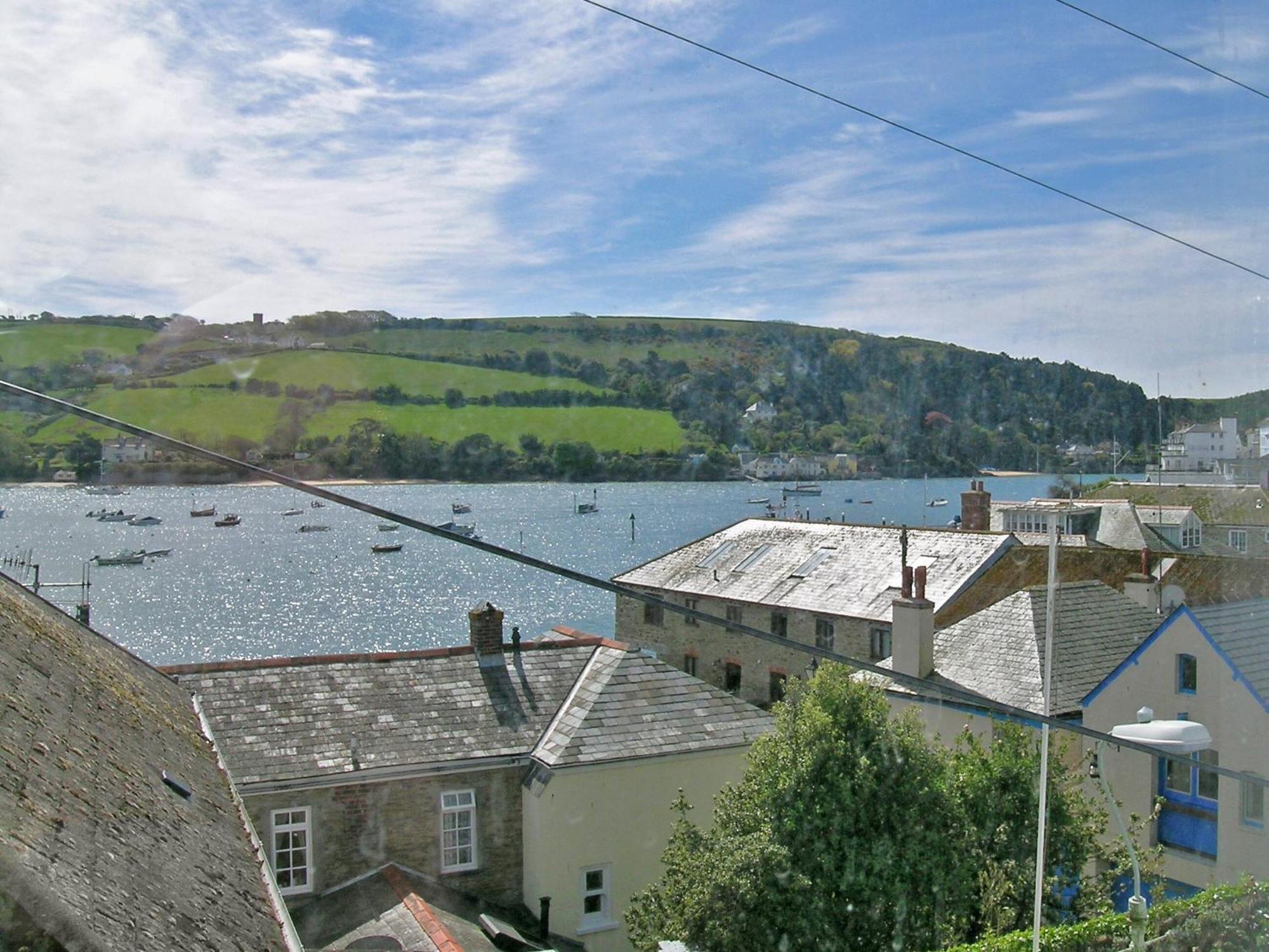 Church St 1 Upper Apartment Salcombe Exterior photo